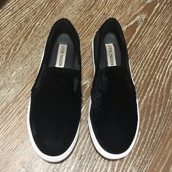 Steve Madden Black Velvet Sneaker - Picture 6 of 7